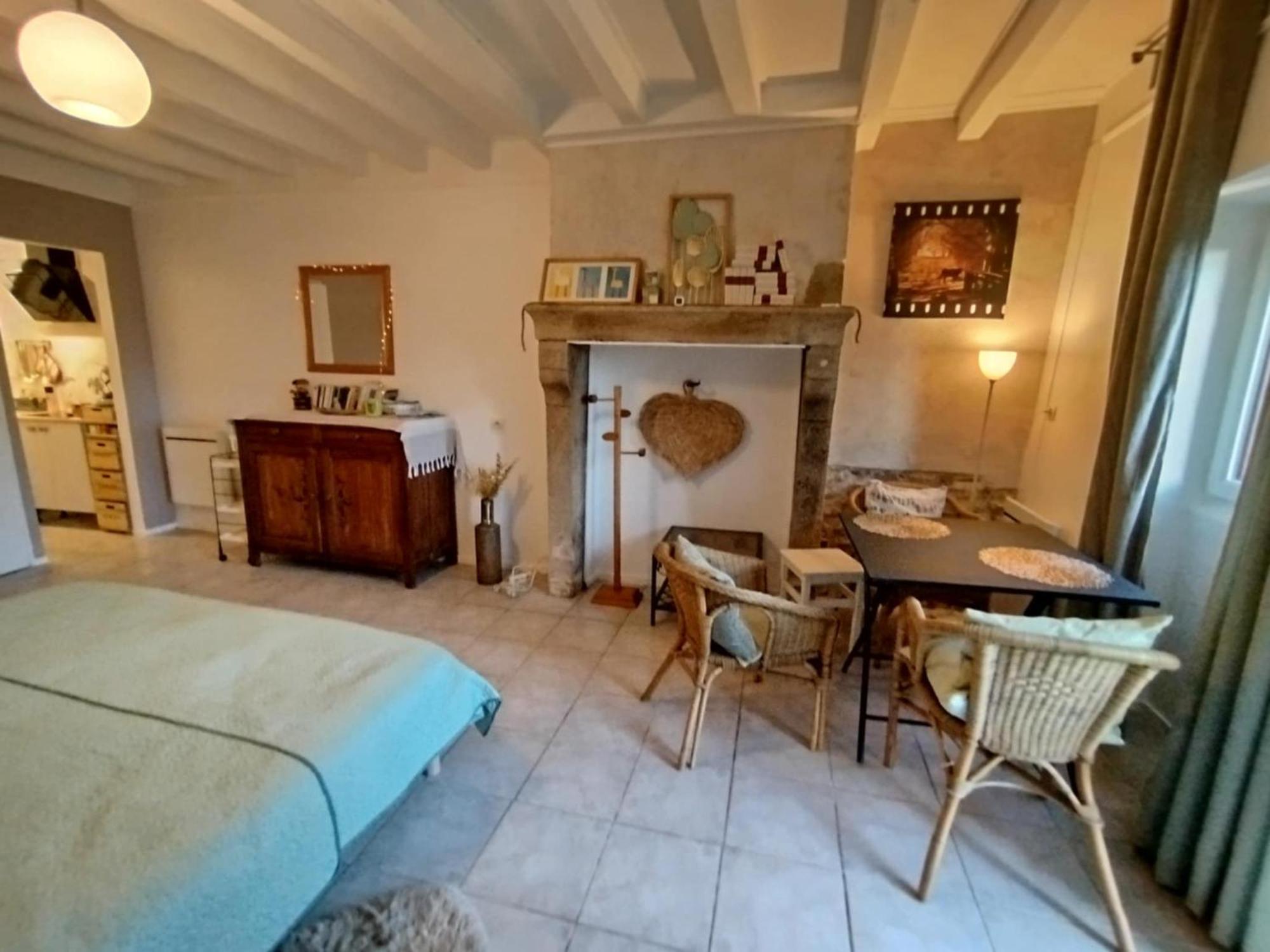 Gîte des Fours Agonges Extérieur photo